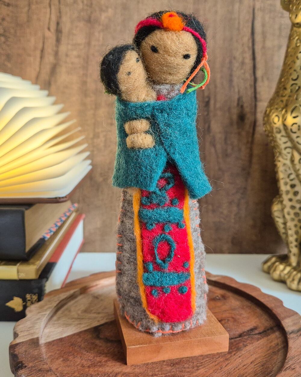 Hebras del Alma Mapuche Mother & Child Handmade Wool Folk Art Doll Chile